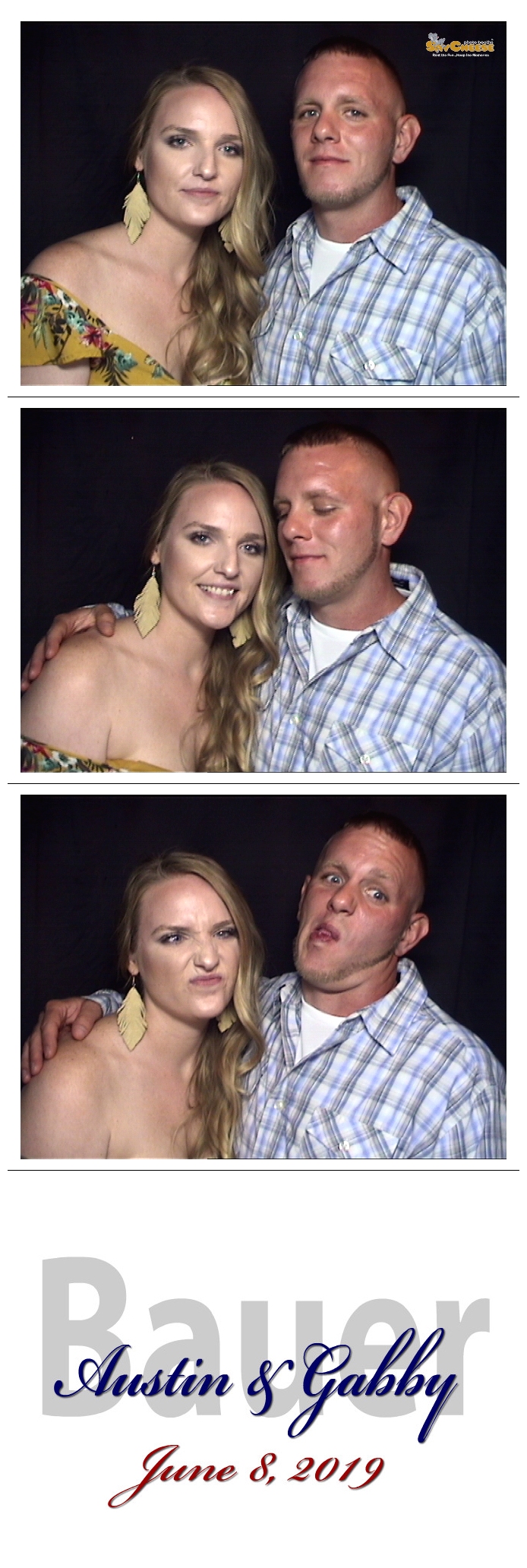 Bauer / Gregory Wedding  | View more photos from the event at gallery.saycheesephotobooth.com/u/SayCheesePhotoBooth/Bauer-Gregory-Wedding